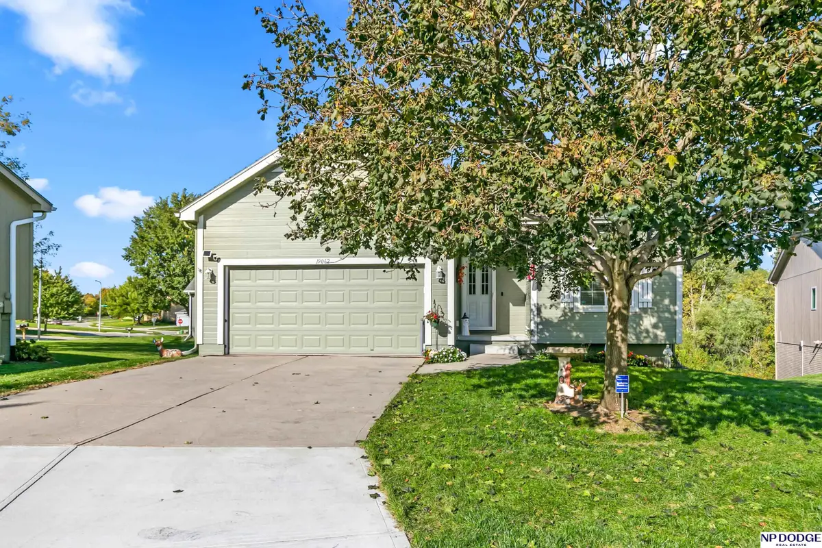 19062 Drexel Circle, Omaha, NE 68135 - #1