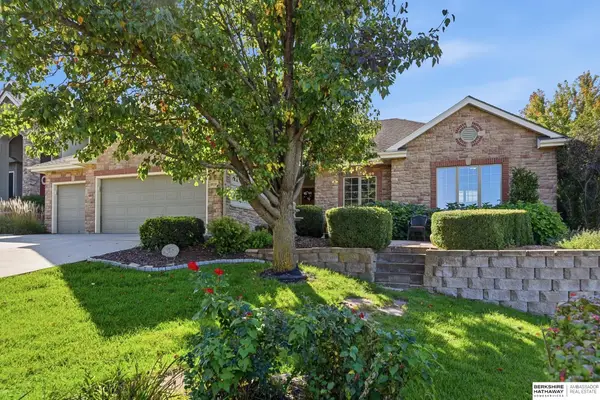 18235 C Street, Omaha, NE 68130