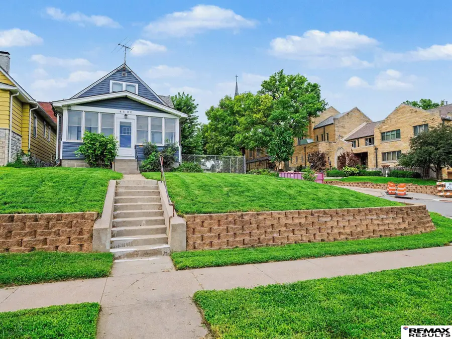 4502 S 40 Street, Omaha, NE 68107 - #2