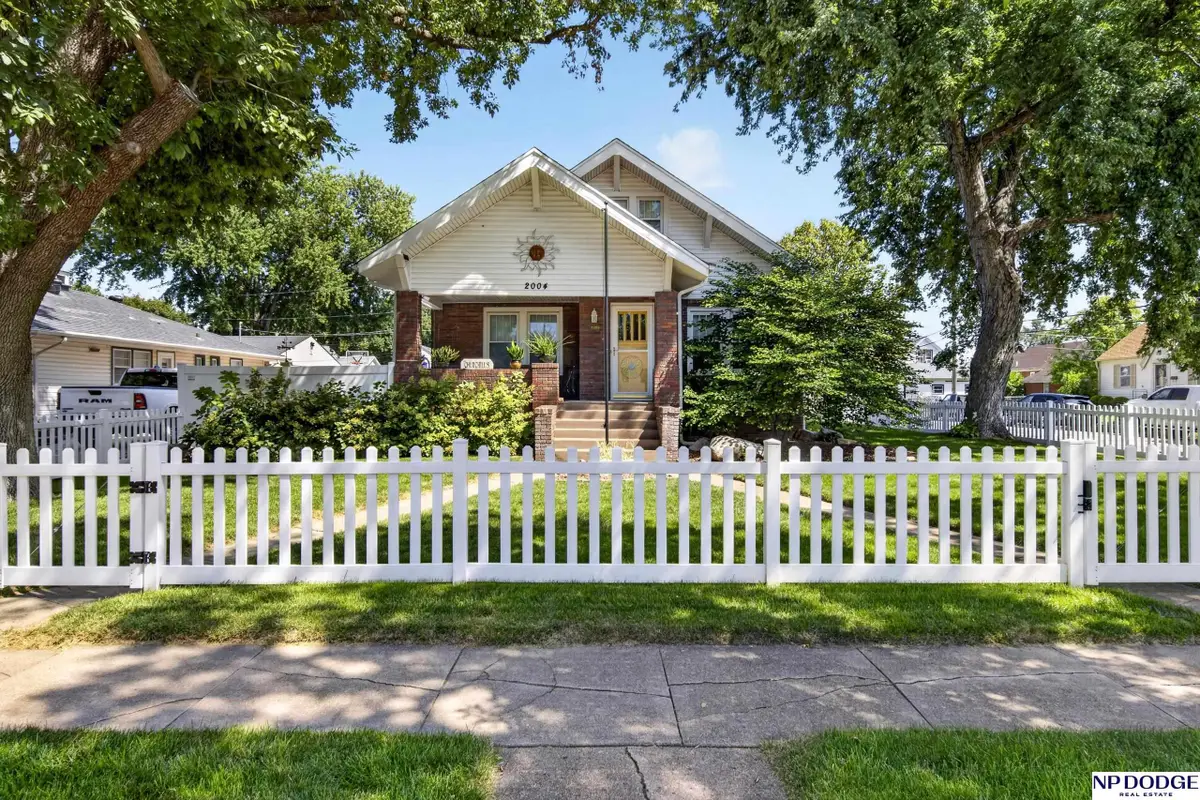 2004 North Park Avenue, Fremont, NE 68025 - #1