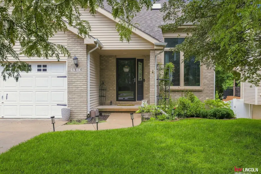 5310 Madalyn Road, Lincoln, NE 68516 - #3