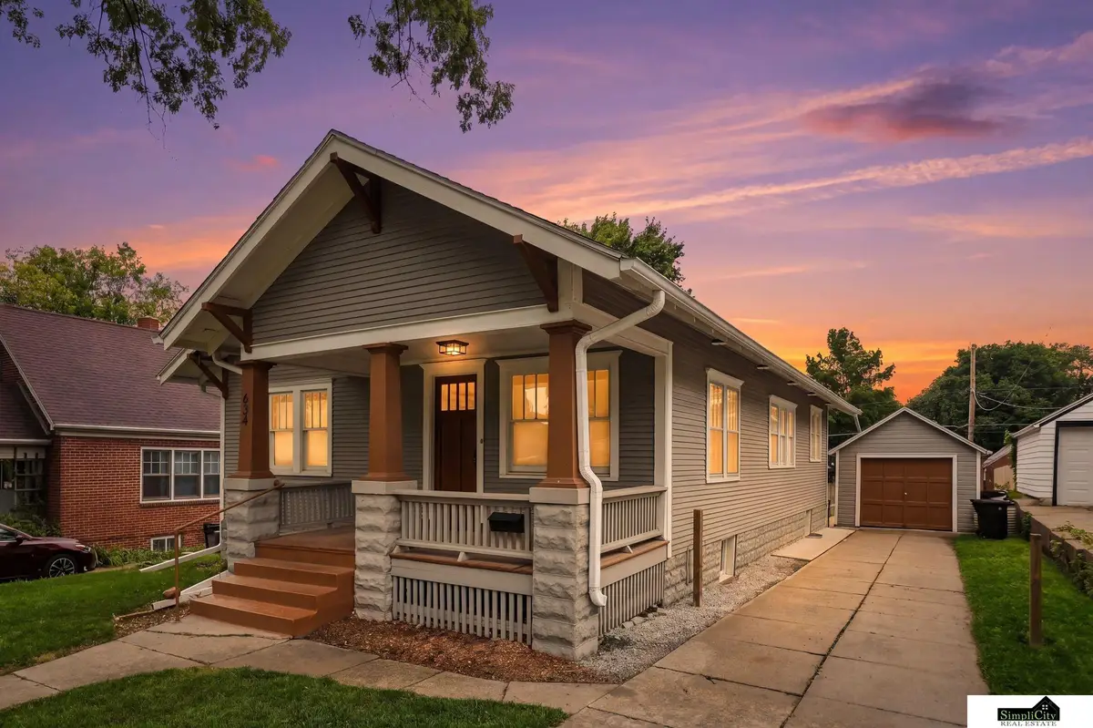 634 Washington Street, Lincoln, NE 68502 - #1