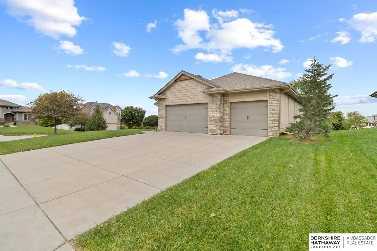 9803 S 68th Street, Papillion, NE 68133 - #1