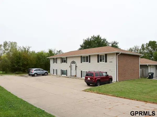 1301 SW 10th Street, Lincoln, NE 68522