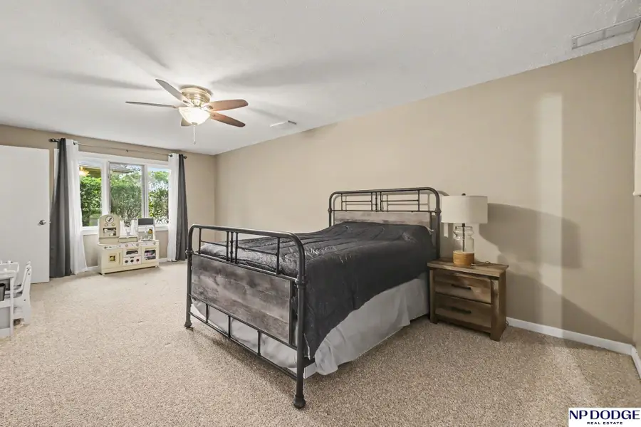 15827 Leavenworth Street, Omaha, NE 68118 - #3