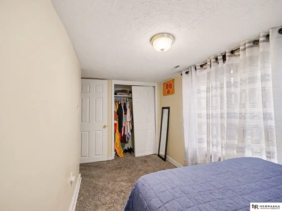 4664-4662 Nebraska Avenue, Omaha, NE 68104 - #3