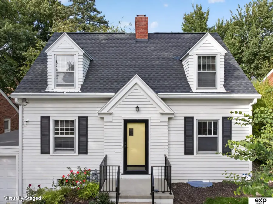 5626 Woolworth Avenue, Omaha, NE 68106 - #2