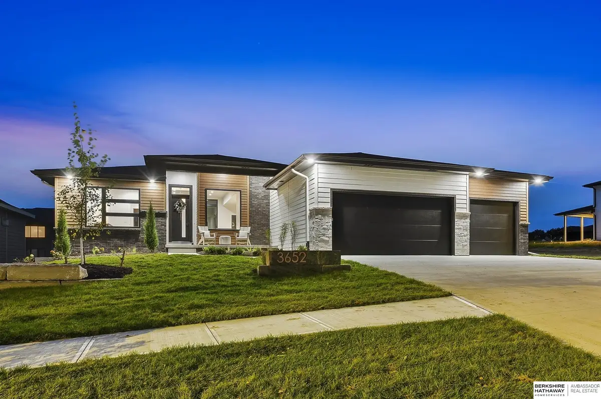 3652 S 218th Avenue, Elkhorn, NE 68022 - #1