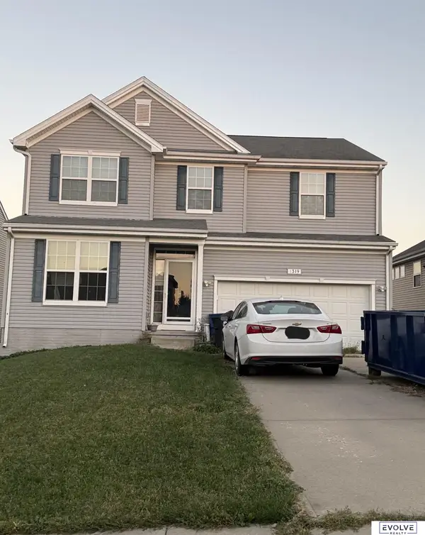 7319 N 90th Street, Omaha, NE 68122