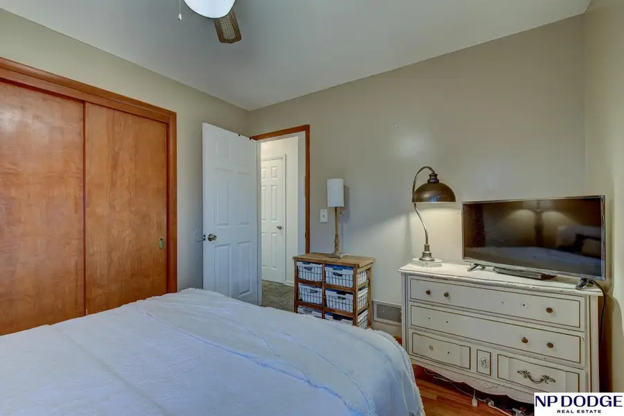 5408 N 45th Avenue, Omaha, NE 68104 - #3