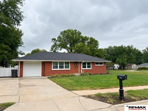 6730 Gladstone Street, Lincoln, NE 68507