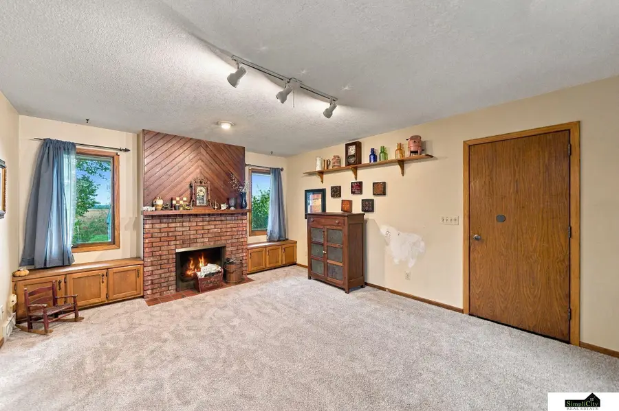 600 Parker Drive, Syracuse, NE 68446 - #3
