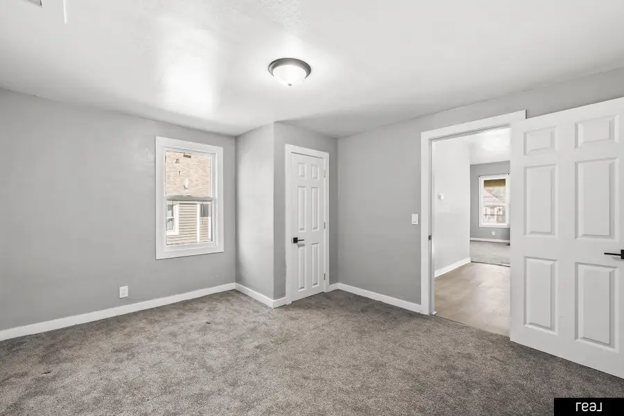 5334 N 27 Avenue, Omaha, NE 68111 - #2