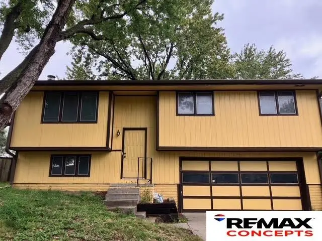 186 Oregon Trail, Lincoln, NE 68521 - #2