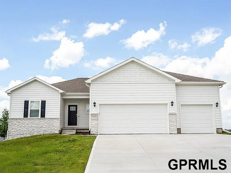 7808 N 170th Street, Bennington, NE 68007 - #1