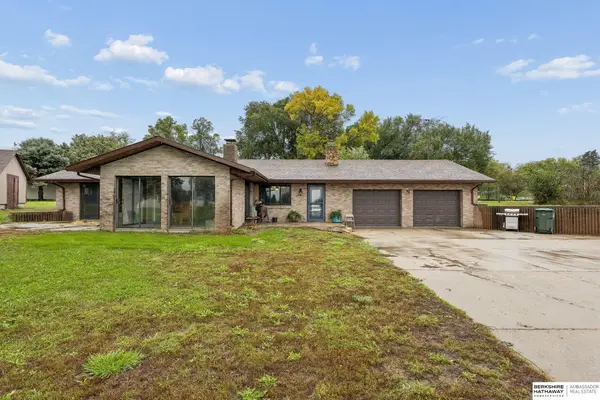 410 1/2 1st Street, Wakefield, NE 68784