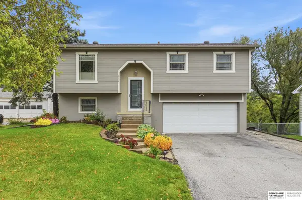 9424 Fowler Avenue, Omaha, NE 68134