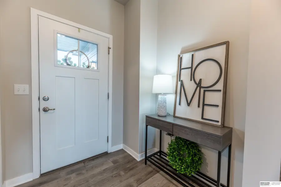 18123 Camden Avenue, Elkhorn, NE 68022 - #3