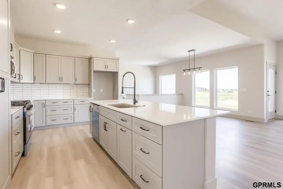 5811 N 198 Street, Elkhorn, NE 68022 - #3