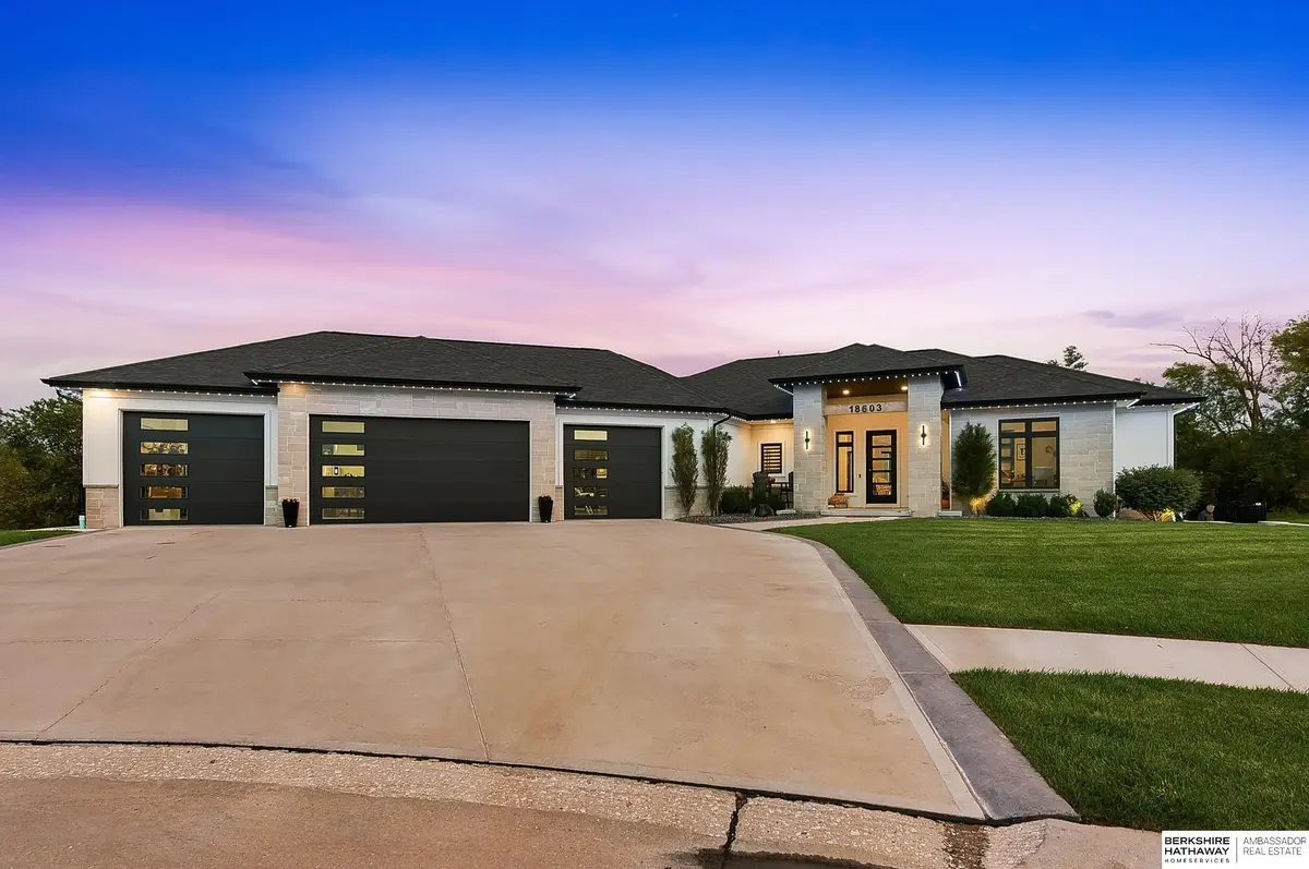 18603 Hazelnut Circle, Gretna, NE 68028 - #1