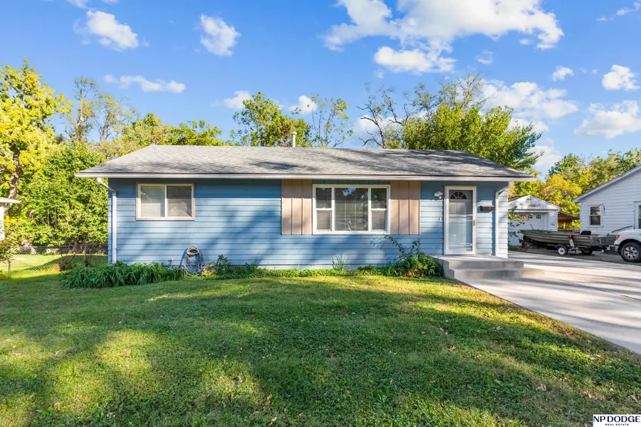 1621 Cole Creek Drive, Omaha, NE 68114 - #2