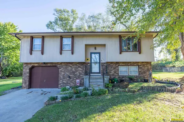 2301 Lynch Avenue, Auburn, NE 68305
