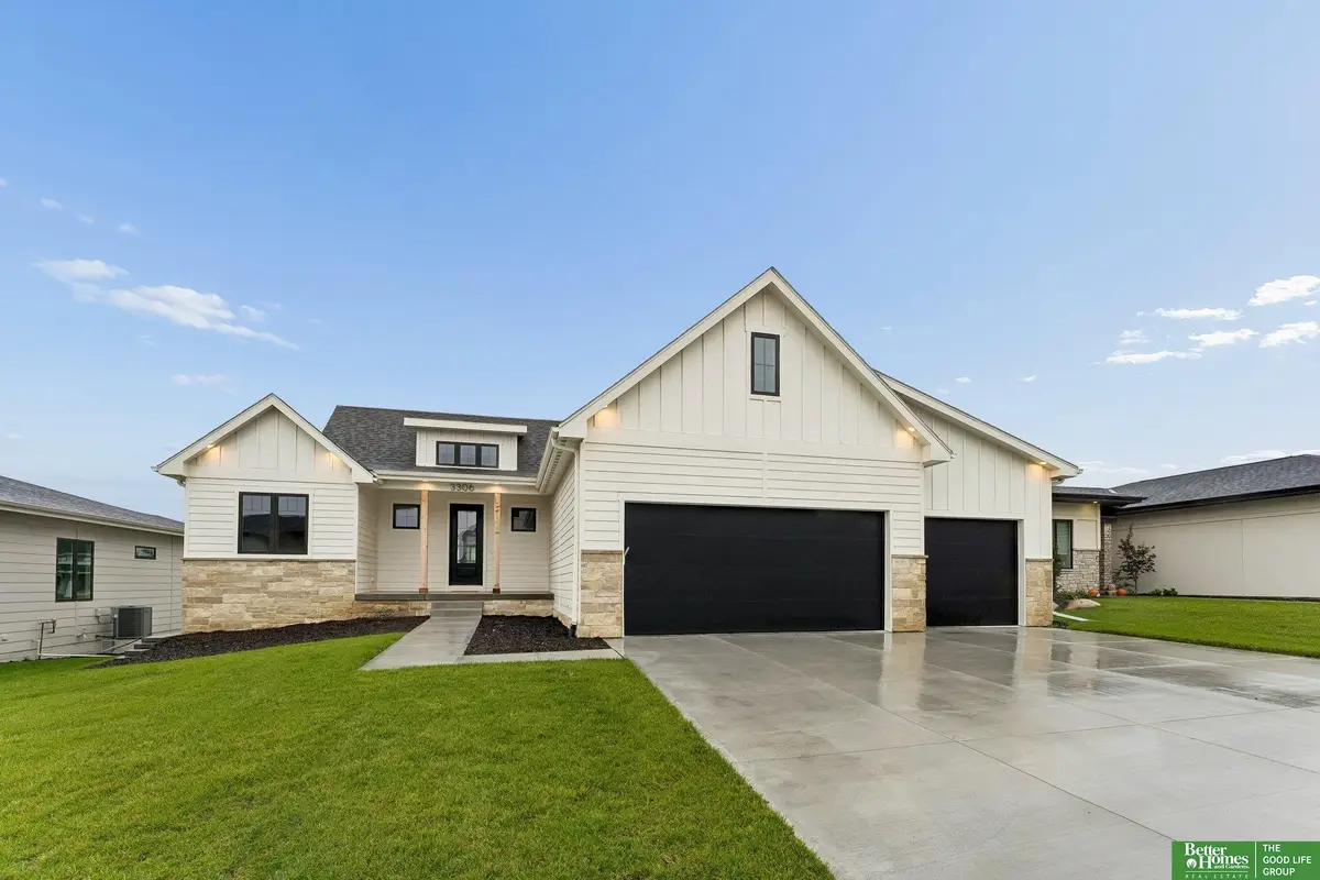 3306 S 212th Street, Elkhorn, NE 68022 - #1