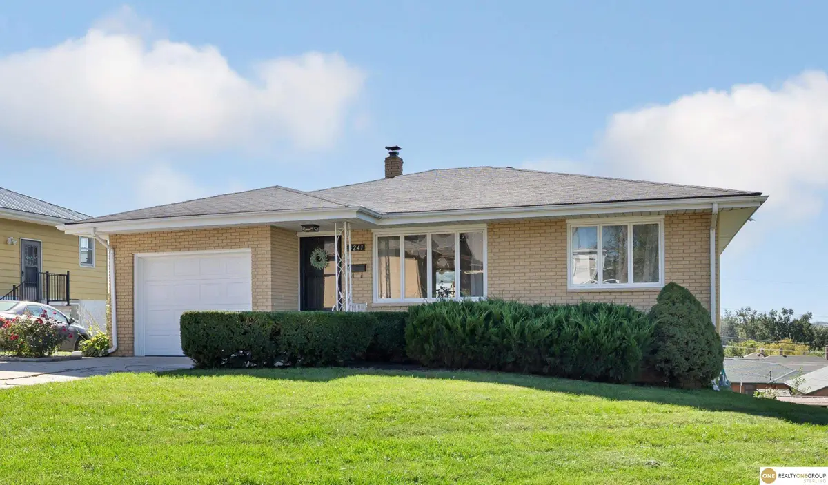 4241 Madison Street, Omaha, NE 68107 - #1