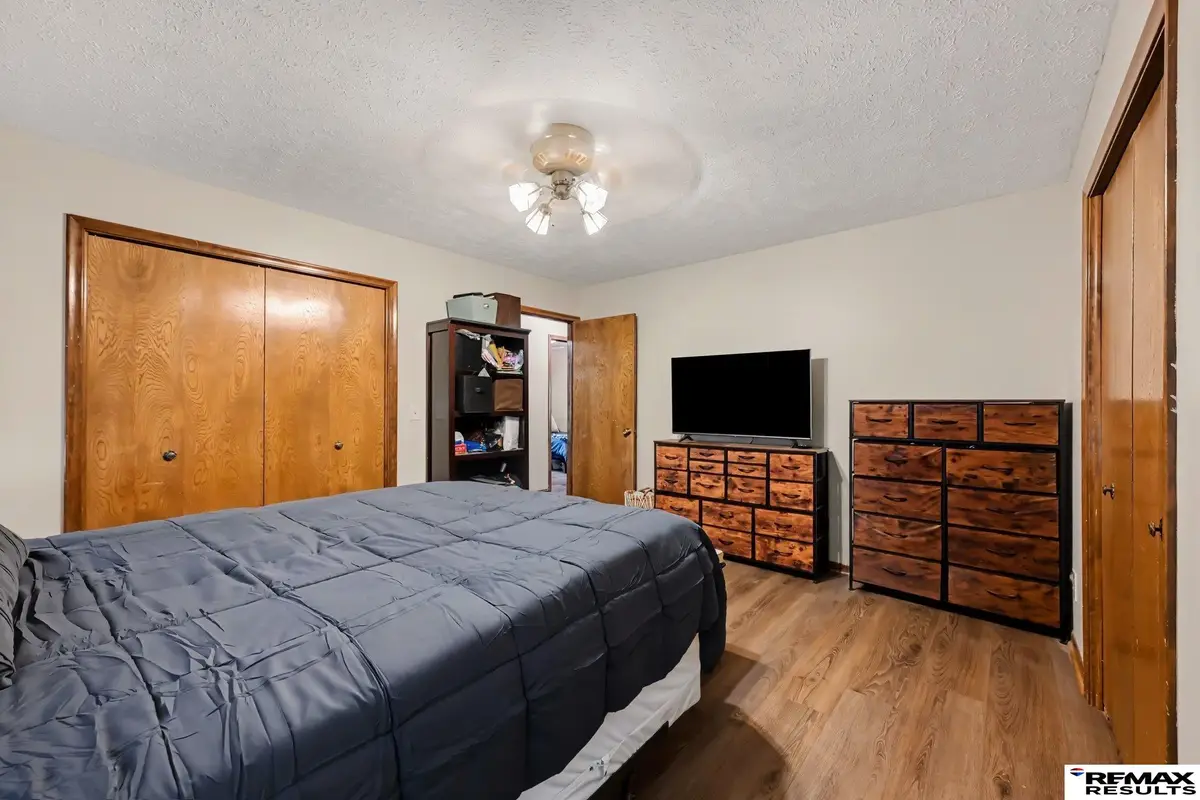 6615 S 92nd Circle, Omaha, NE 68127 - #1