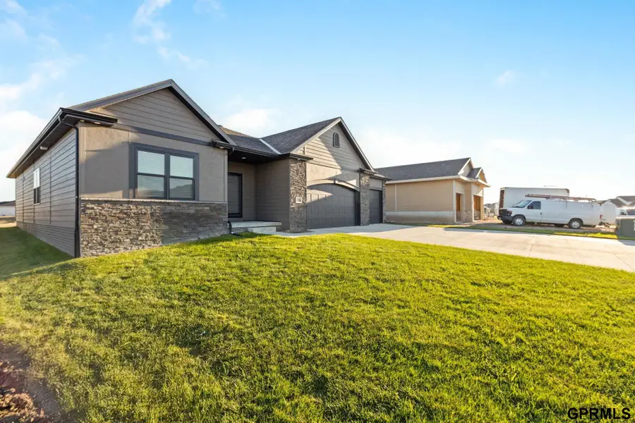 20826 Kansas Avenue, Elkhorn, NE 68022 - #3