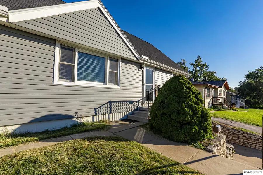8314 Gold Street, Omaha, NE 68124 - #3
