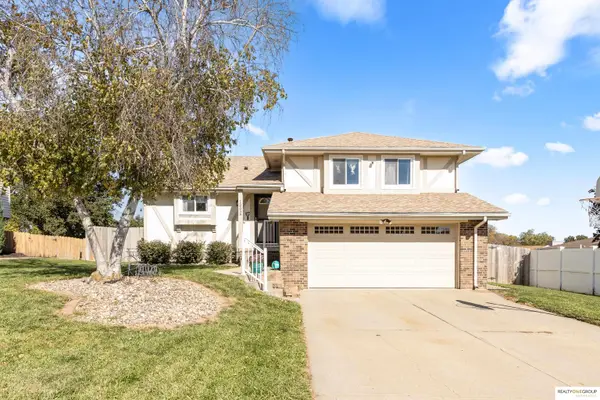 13558 Berry Circle, Omaha, NE 68137