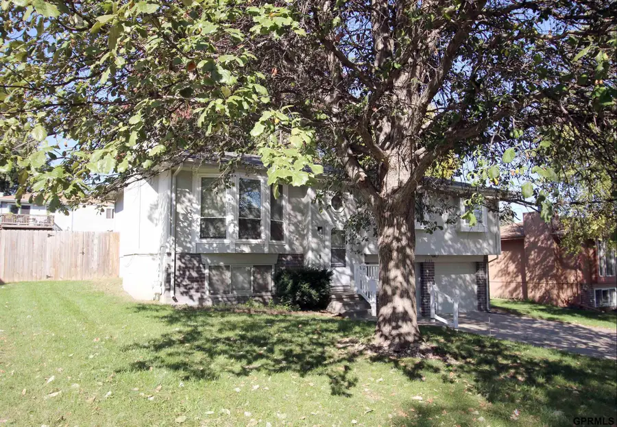 2104 Glenwood Avenue, Papillion, NE 68046 - #3