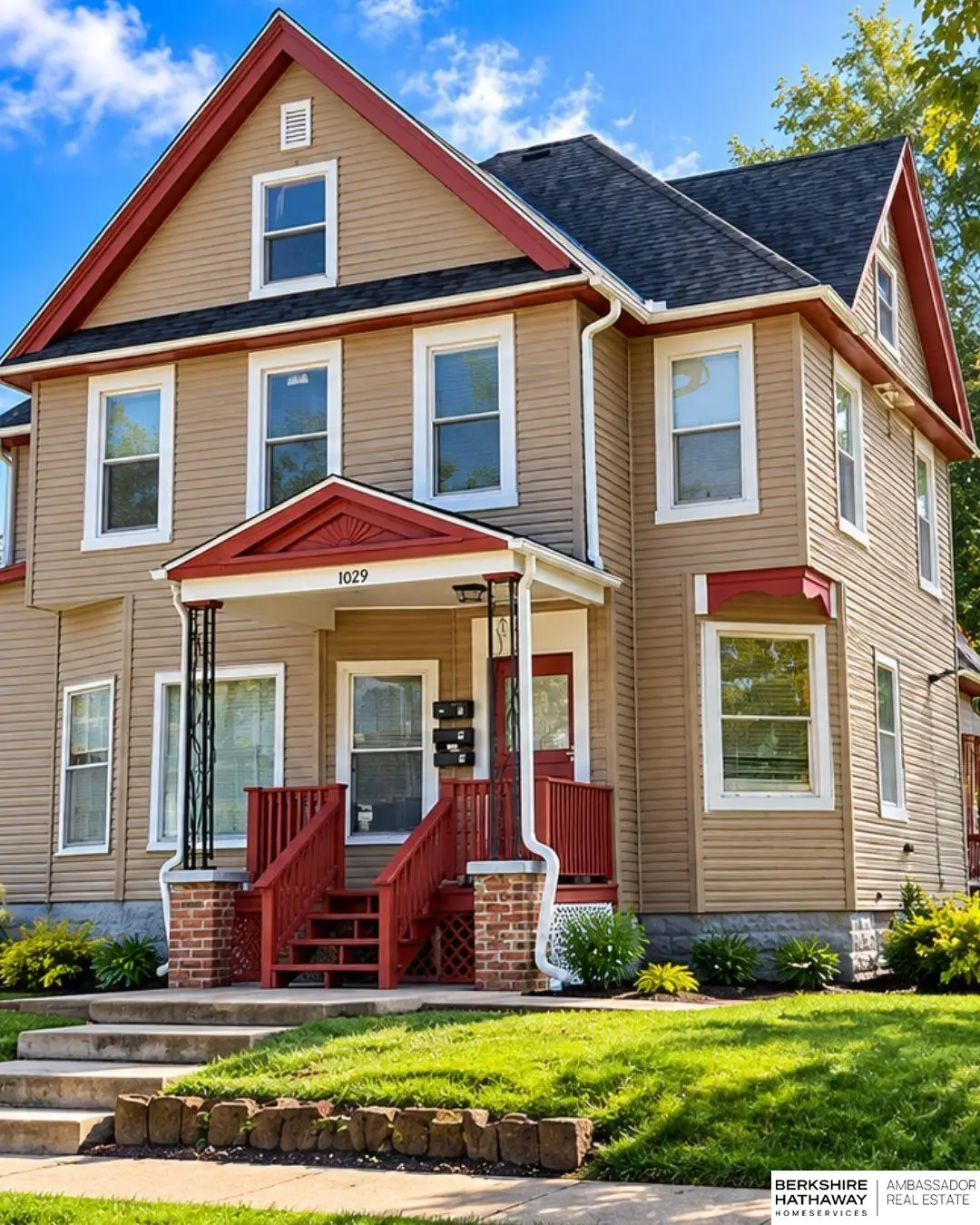1029 4th Avenue, Council Bluffs, IA 51501 - #1