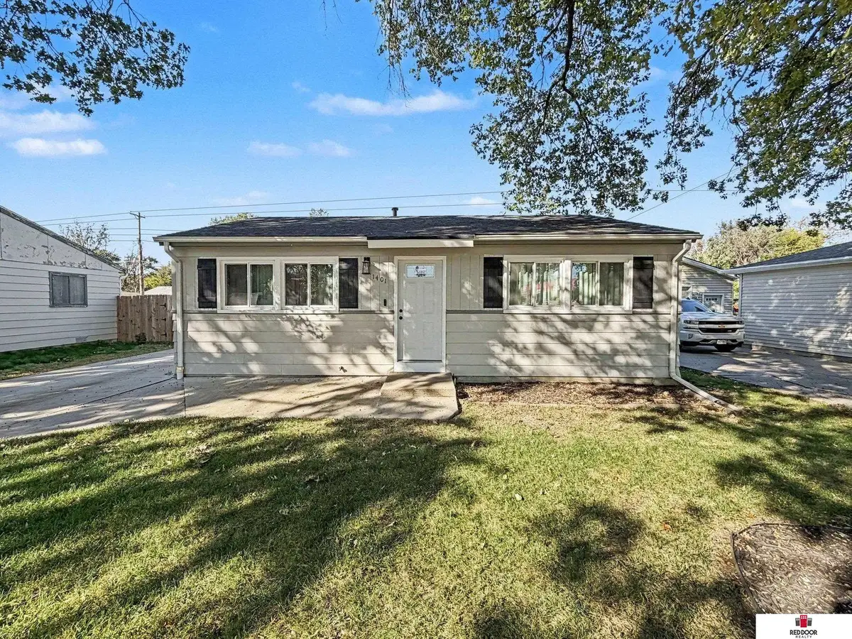 1401 N 55th Street, Lincoln, NE 68504 - #1