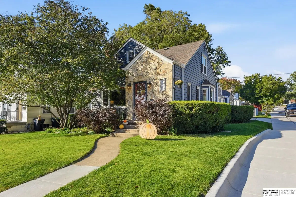 6452 William Street, Omaha, NE 68106 - #1