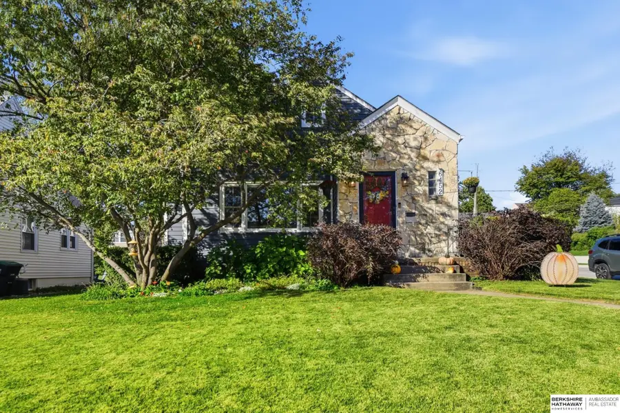 6452 William Street, Omaha, NE 68106 - #2