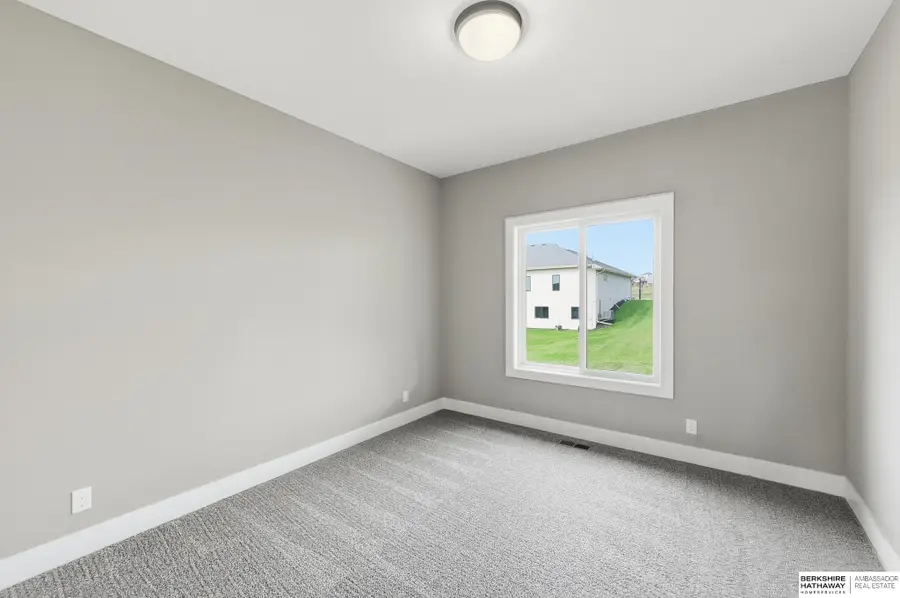 11002 S 101st Street, Papillion, NE 68046 - #2