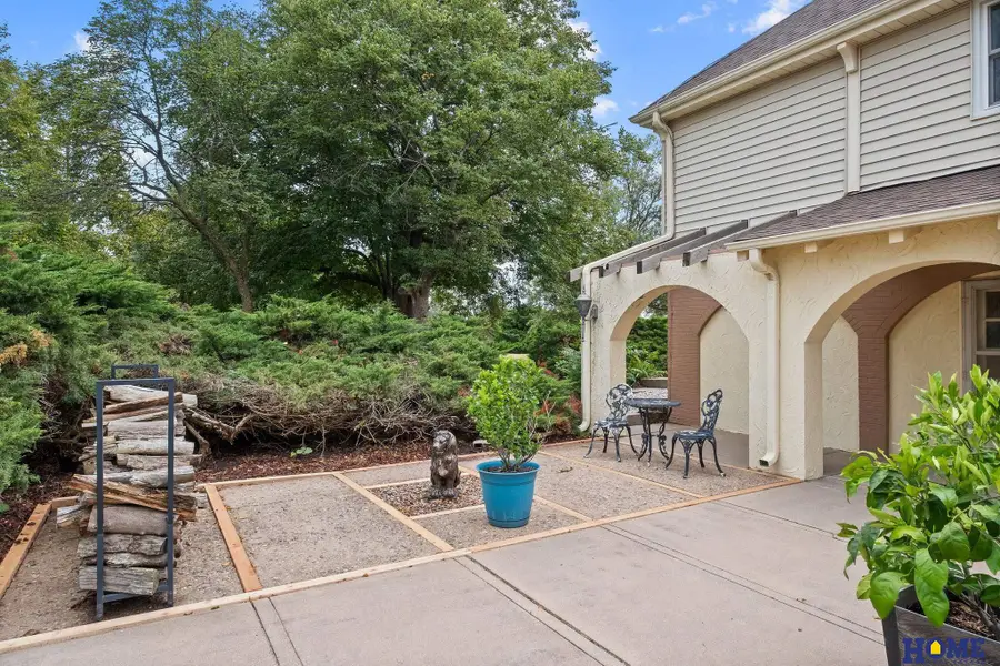 1700 W Ridge Road, Lincoln, NE 68523 - #2