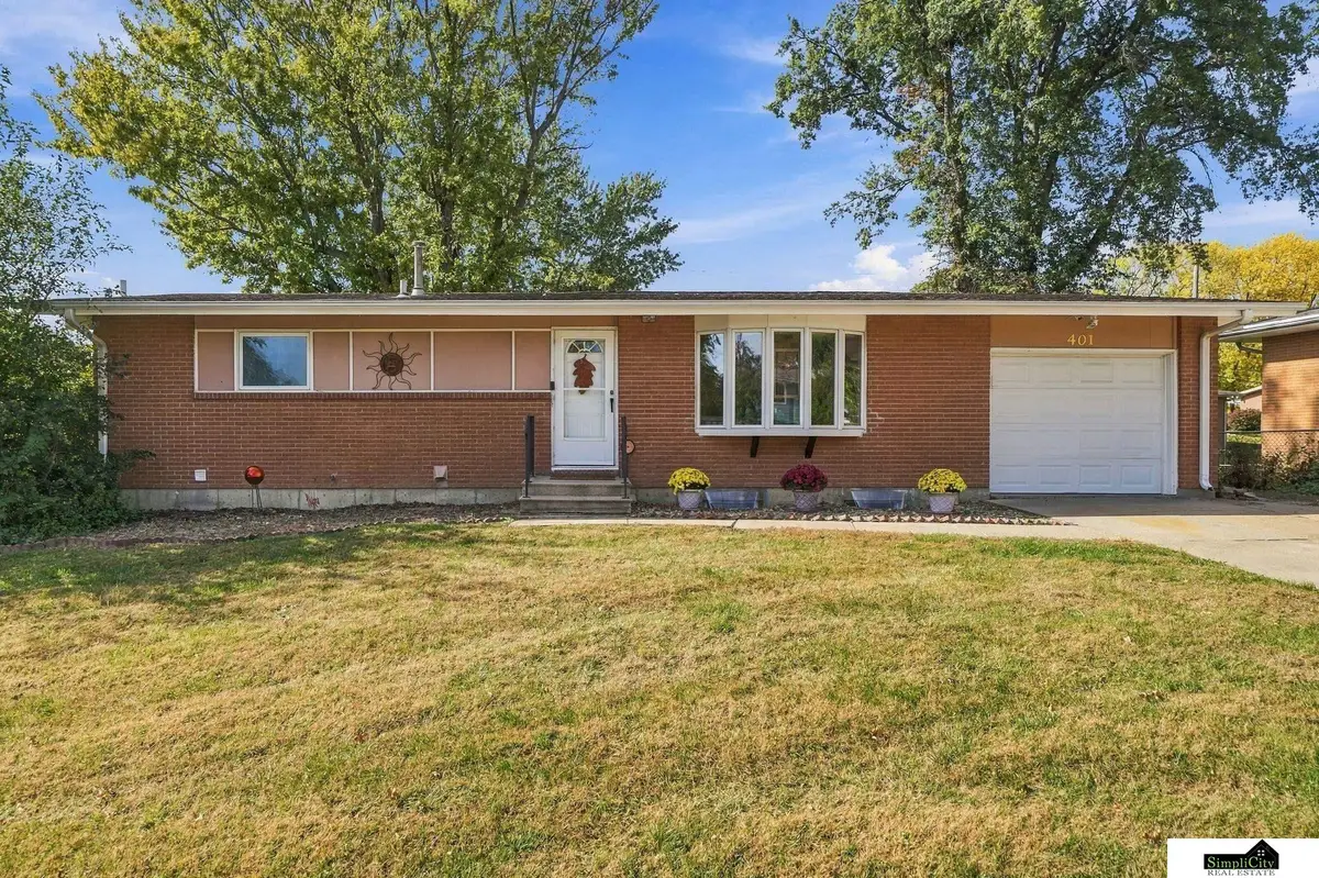 401 W Broadview Drive, Lincoln, NE 68505 - #1