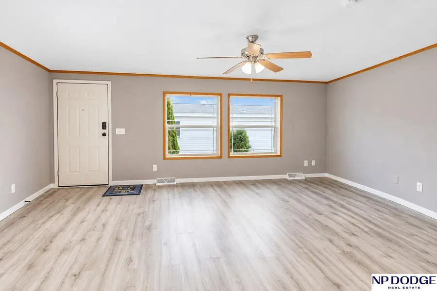 15015 Atlas Plaza, Omaha, NE 68137 - #2