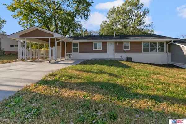 5230 W Benton Street, Lincoln, NE 68524