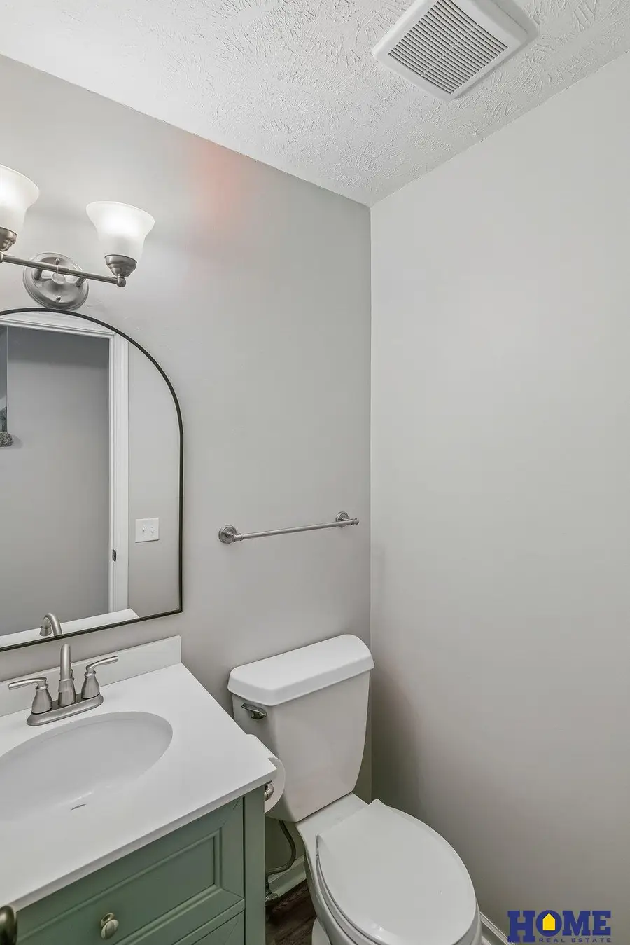 7811 Stockwell Street, Lincoln, NE 68506 - #2