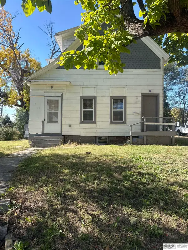 1506 Military Ave, Omaha, NE 68138-4415