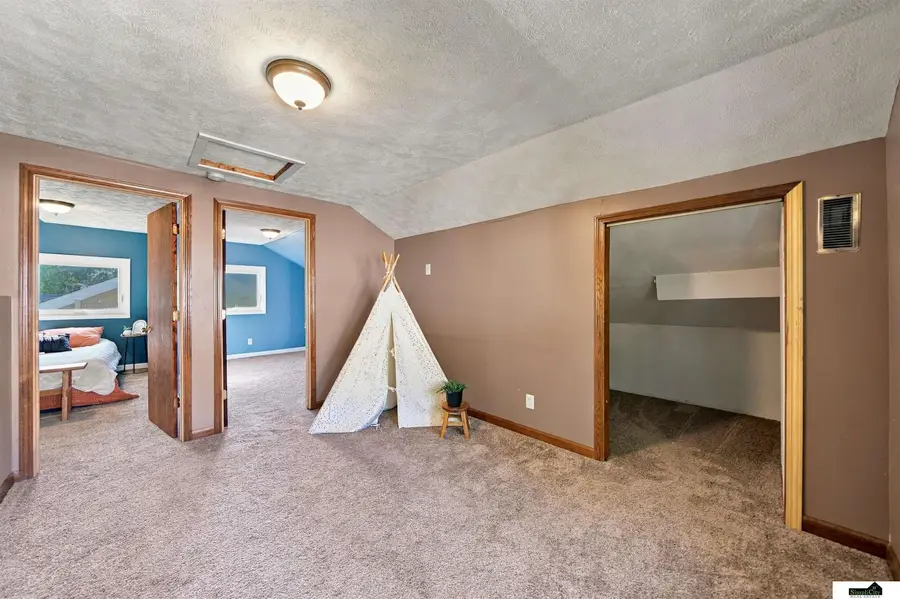 721 S 32nd Street, Lincoln, NE 68510 - #3