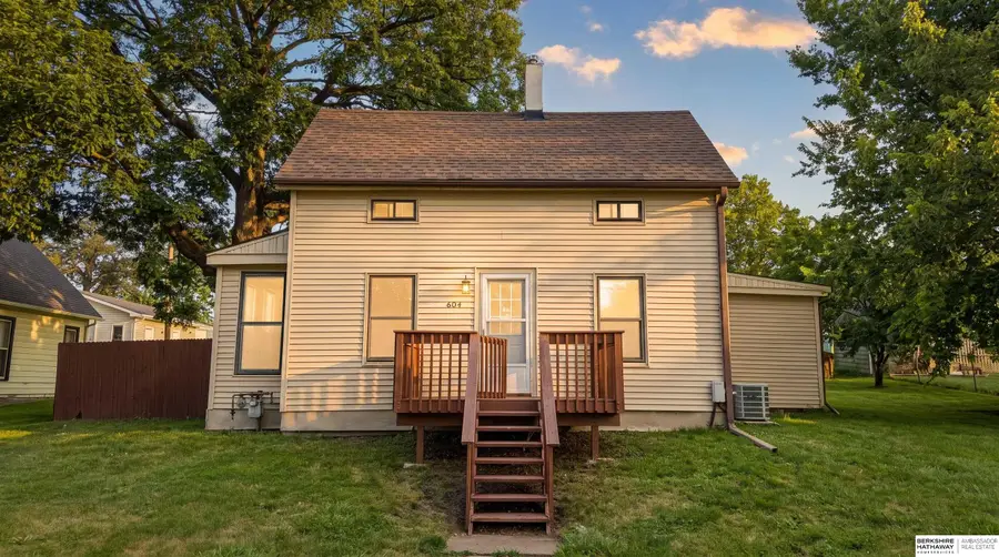 604 N Vine Street, Glenwood, IA 51534 - #2
