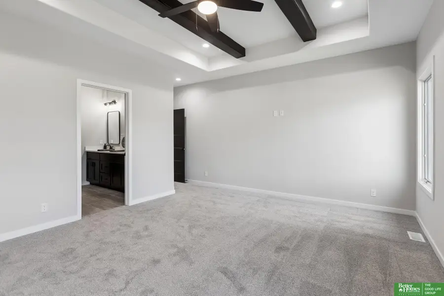 21325 Grand Avenue, Elkhorn, NE 68022 - #2