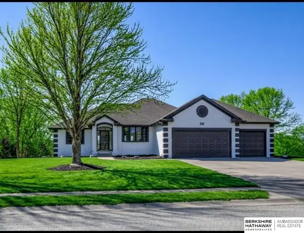 3220 S 217 Street, Elkhorn, NE 68022