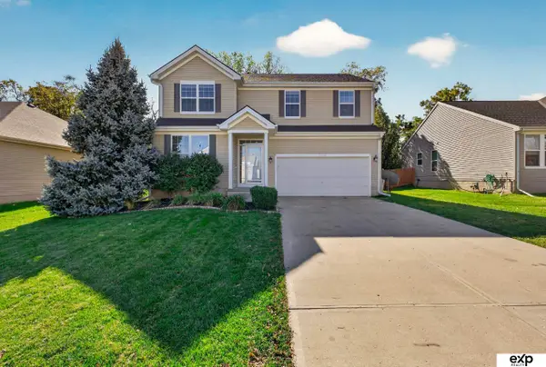 20809 Veterans Drive, Elkhorn, NE 68022