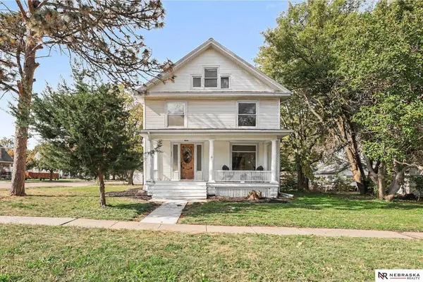 10521 N 143rd Street, Waverly, NE 68462